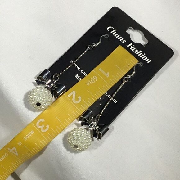 Holiday Style Dangle Earrings (UC3) - Picture 4 of 4